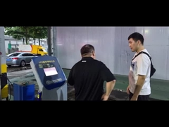 Visite de clients kirghizes à Cartesykj pour l'inspection du projet de dynamomètre de châssis de véhicules lourds