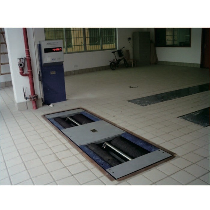 Cartesykj Équipement d'inspection du véhicule Testeur de frein à rouleaux 4T Testeur de force opposée au frein à rouleaux avec épreuve de frein à charge d'essieu