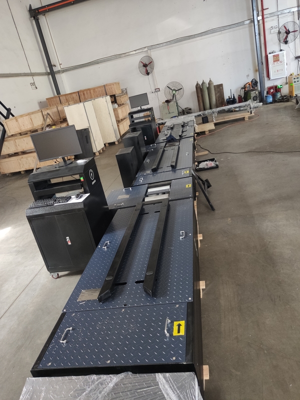 Ligne d'essai moto 2 roues force de freinage charge à l'essieu compteur de vitesse pinces alignement des roues contrôleur de phares