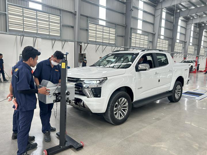 Cartesy marque CTGT-3-3C Roller Trinity ligne d'essai de véhicule testeur de frein à rouleaux avec charge par essieu testeur de glissement latéral à plaque unique pour véhicules légers