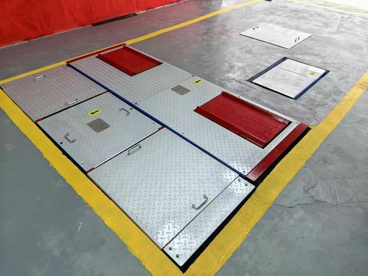CTGT-3-4 Ligne d'essai du véhicule à rouleaux 4 en 1 Testeur de frein à rouleaux avec charge d'essieu Testeur de glissement latéral à plaque unique Testeur d'absorption et d'amortissement des chocs par suspension