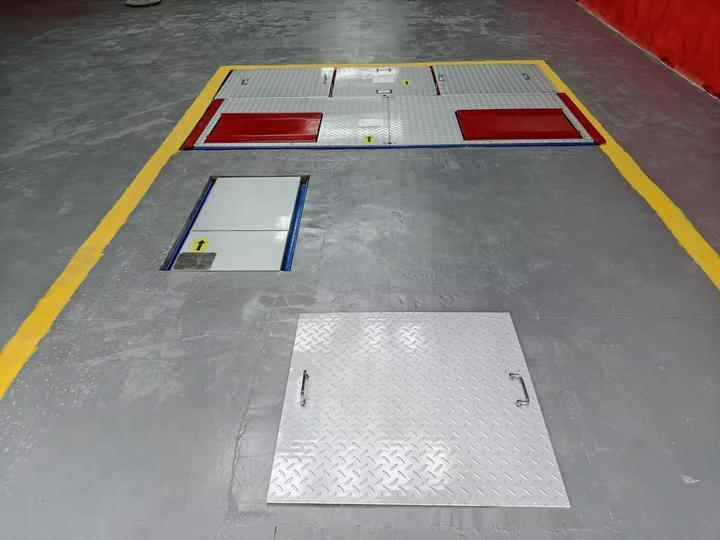 CTGT-3-4 Ligne d'essai du véhicule à rouleaux 4 en 1 Testeur de frein à rouleaux avec charge d'essieu Testeur de glissement latéral à plaque unique Testeur d'absorption et d'amortissement des chocs par suspension