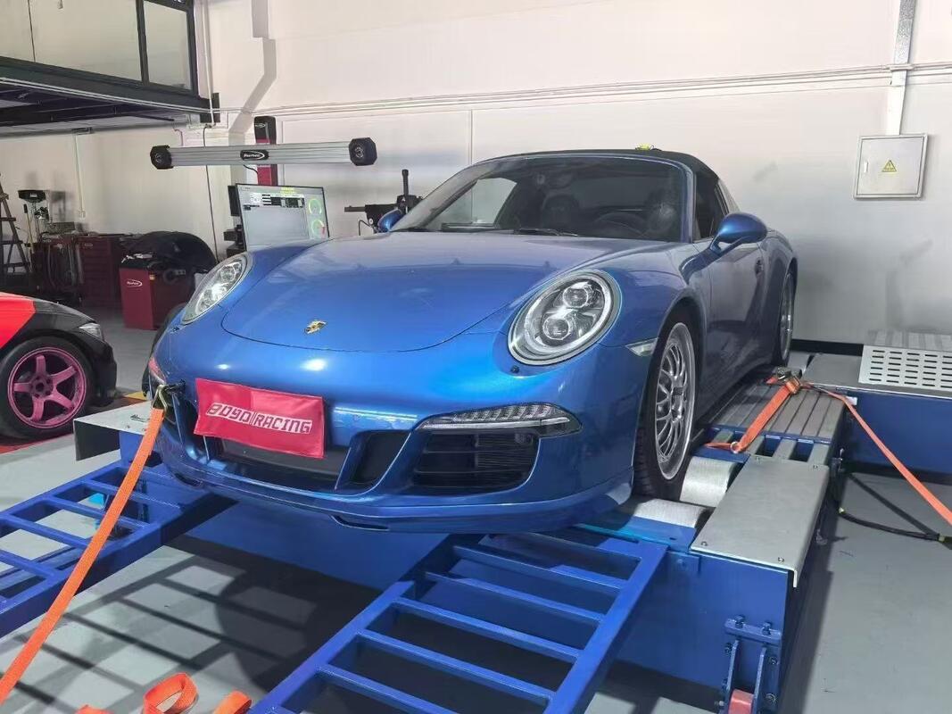 Dynamomètre de châssis de véhicule de charge de 4 t avec une puissance d'absorption maximale de 160 kW et une charge maximale sur l'essieu de 3000 kg pour les essais de performance automobile